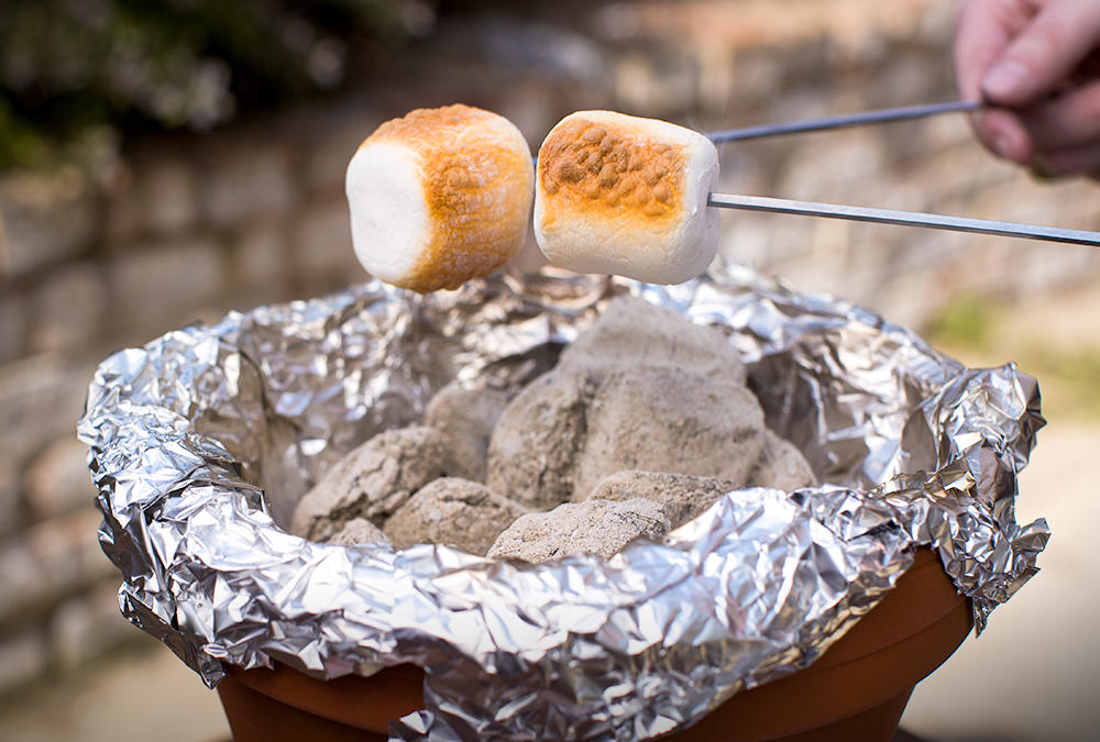 DIY Tabletop Burner for S'mores - Sincerely, Marie Designs